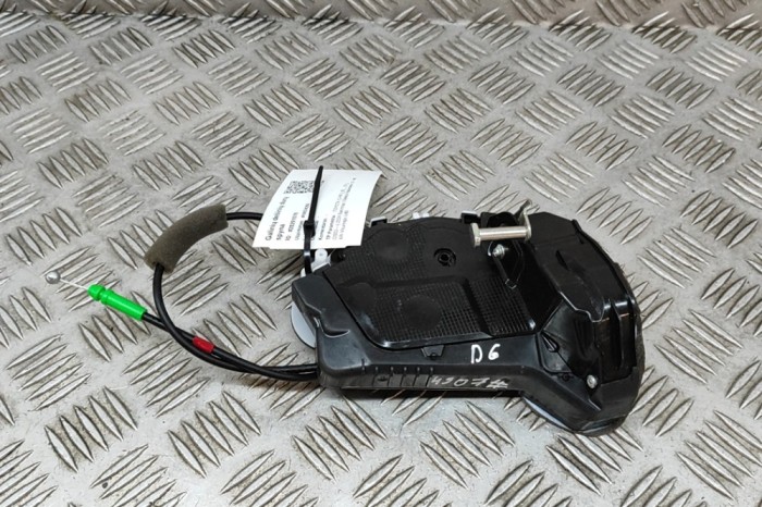&Icirc;ncuietoare ușă dreapta spate TOYOTA C-HR _X2_, _H2_ 2024 OEM: 69050-F4130 28291076