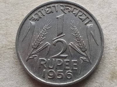 INDIA- &amp;frac12; RUPEE 1956 foto