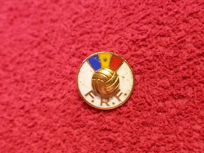 Insigna fotbal - Federatia de Fotbal din ROMANIA (FRF) foto