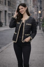 Jacheta dama neagra scurta cu guler rotund