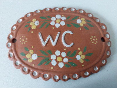 * Placa ceramica semn WC, pictata cu motive florale, 10x7cm foto