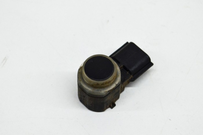 Senzor de parcare spate RENAULT ZOE BFM_ 2016 OEM: 284429097R 13648777