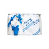 Cumpara ieftin Trusou Botez cu 7 piese personalizat cu broderie - "Cu drag de la Nasi" - ALB - ALBASTRU - TB90