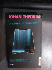 Johan Theorin - Camera &amp;icirc;ntunecată foto