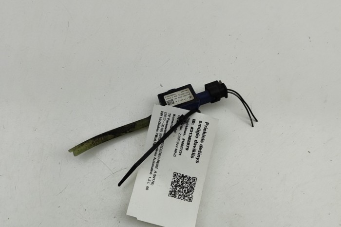 Senzor de impact dreapta față MERCEDES-BENZ A W176 2015 OEM: A1769051000,5WK44827 31382879