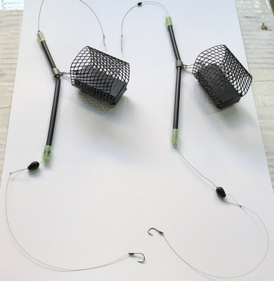 Set 2 monturi feeder pentru ape curgatoare cu cosulet si tija antitangle,90-100 gr foto