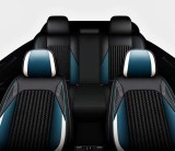 Cumpara ieftin Set Huse Auto universale lux din piele ecologica cu material textil, negru cu accent alb si albastru pentru scaune fata si spate