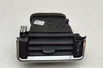 Gura de ventilație planșa de bord LAND ROVER RANGE ROVER VELAR L560 2018 OEM: J8A2-018B09-AD | 32188692 foto