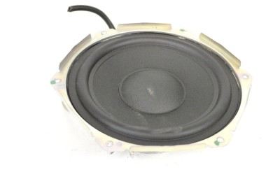 Subwoofer TESLA MODEL S 2015 OEM: 1004833-07-A | 11628931 foto