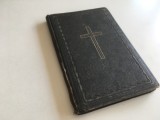 NOUL TESTAMENT 1926 &rdquo;TRADUCERE NOUA&rdquo;( D. CORNILESCU) CU 2 HARTI COLOR, COPERTI CARTONATE ORIGINALE, FORMAT 14,5 x 9,5 CM.- EXEMPLAR COMPLET !
