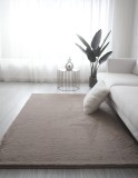 Cumpara ieftin Covor Imitatie Blana Iepure Bej 50x80 cm Premium Poliester Antiderapant Antialergic Moale Living Dormitor