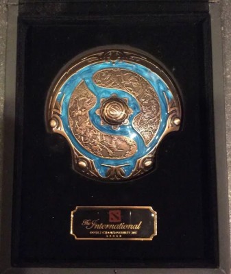 Dota 2 Aegis 2017 TI Championship Aegis of Immortal Shield foto