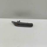 Semnalizare aripa dreapta față PORSCHE 911 996 2002 OEM: 99663104403 | 31425673