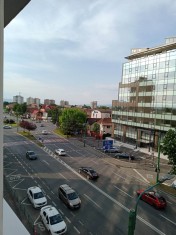 Proprietar, schimb ap. 3 camere, Bd. Grivitei etaj 4, cu ap. 2 camere, et.1 +dif foto