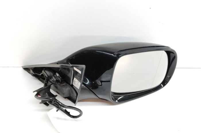 Oglinda laterală dreapta AUDI Q5 8R 2013 OEM: 8R1857410E 23872665
