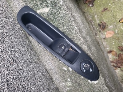 Comutator ușă față dreapta Renault Clio 2 foto