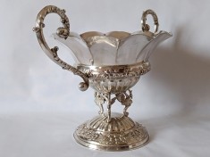 Spectaculos Centru de Masa sau Fructiera mare, din alpaca placat cu argint, stil Rococo