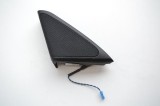 Difuzor ușă st&acirc;nga față BMW 7 F01, F02 2012 OEM: 9212077,7226611 | 2435032