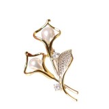 Cumpara ieftin Brosa flori cu perle