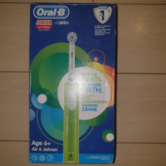 Periuta de dinti electrica Oral B Junior pentru copii, foto