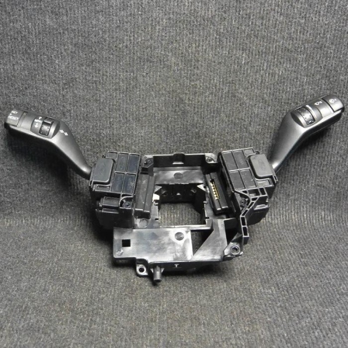 Maneta semnalizare ștergătoare FORD FOCUS II DA_, HCP 2008 OEM: 4M5T-13N064-HH3M5T-6475-AE 1495166