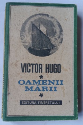 (C451) VICTOR HUGO - OAMENII MARII foto