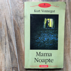 MAMA NOAPTE DE KURT VONNEGUT , 2004