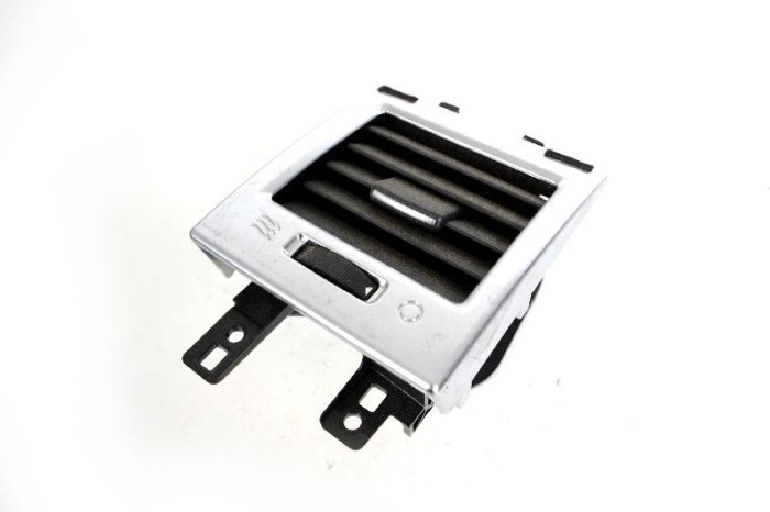 Gura de ventilație planșa de bord LAND ROVER RANGE ROVER SPORT L320 2010 OEM: AH32-19637-B | 4123995