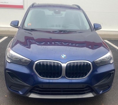 Mașină BMWx1 foto