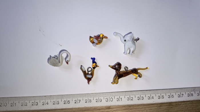 LOT 5 MARTISOARE VECHI STICLA LUCRATE MANUAL