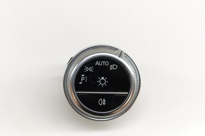 Modul de control comutator faruri MERCEDES-BENZ GLC X254 2022 OEM: A2239052003 25364799