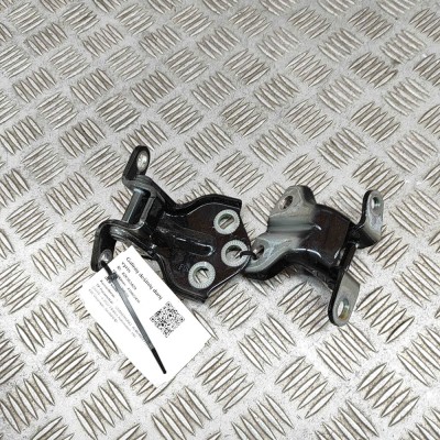 Balama ușă dreapta spate SSANGYONG KORANDO C300 2022 OEM: 63820-21001,62820-09001 26363429 foto