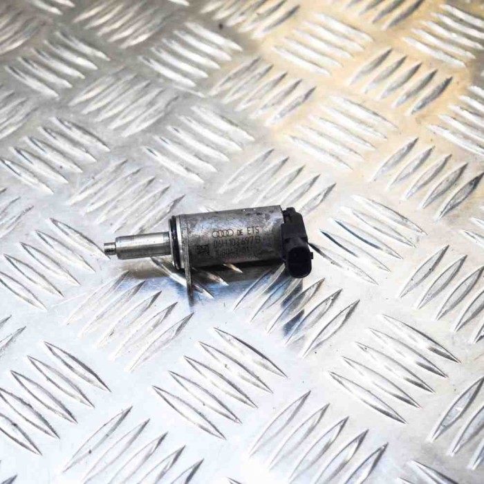 Supapa solenoid AUDI Q5 8R 2014 OEM: 06H103697B108043-01 4024143
