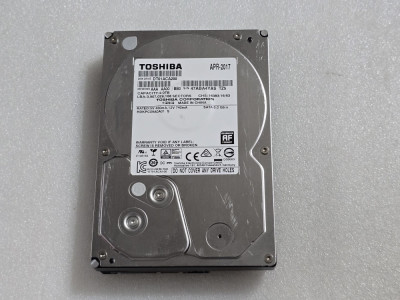 Hard Disk Toshiba DT01ACA200, 2TB SATA3 6GB/S, 3.5 inci, 7.2K RPM, 64MB Cache foto