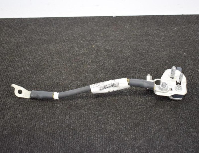 Borna cablu baterie LAND ROVER RANGE ROVER EVOQUE L538 2018 OEM: JJ32-14301-AA | 3970937