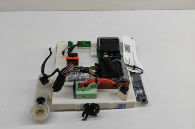 Modul de confort VOLVO XC60 II 246 2020 OEM: 32233800 30430139 foto