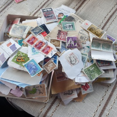 Lot timbre poștale foto