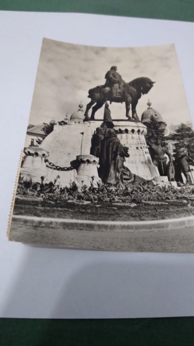 CARTE POSTA CLUJ -STATUIA LUI MATEI CORVIN CIRCULATA