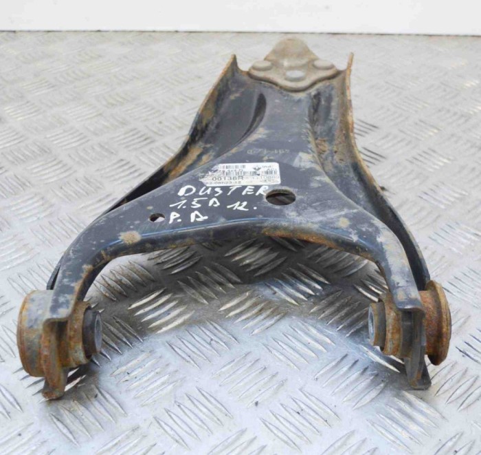 Braț inferior dreapta față DACIA DUSTER 2012