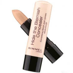 Corector Rimmel London Hide The Blemish Stick 4,5g - 002 Sand foto