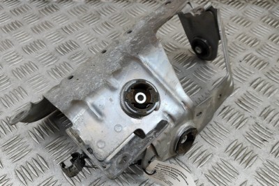 Suport compresor aer condiționat BMW iX I20 2022 OEM: 9418847 30702553 foto