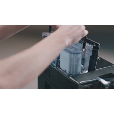 Kit intretinere pentru espressor Philips CA6707/10, 2 filtre AquaClean si tub lubrifiere, 6 plicuri curatare lapte, 6 tablete indepartare ulei foto