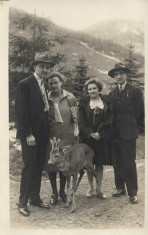 B553 Poza de grup cu caprior poza romaneasca monarhista foto