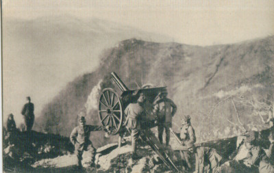 WW1 MILITARi TUN CAMPAIGN CANNON AGAINST AN AEROPLAN REAL OLD VINTAGE POSTCARD foto