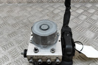 Pompa ABS MERCEDES-BENZ CLA Coupe C117 2019 OEM: A0004313700 29758614 foto
