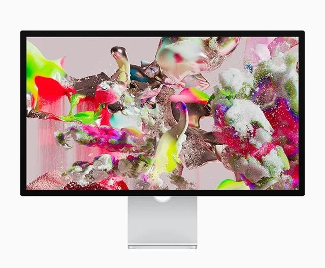 Apple Studio Display - Standard Glass - Tilt- and Height-Adjustable