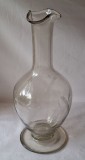 Carafa pentru bauturi fine - decantor din sticla, de productie romaneasca, obiect vechi din perioada anilor 1970 vintage - arta decorativa