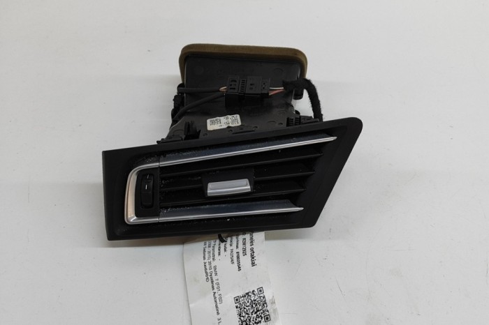 Gura de ventilație planșa de bord BMW 7 F01, F02 2010 OEM: 9115861 29812925