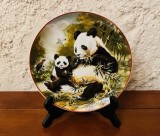 FARFURIE DECORATIVA- HEINRICH VILLEROY BOCH- WORLD WILDLIFE FUND- &quot;PANDA&quot; D20CM