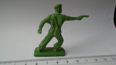 bnk jc Figurina de plastic - Hugonnet - militar ( anii `70-`80) foto